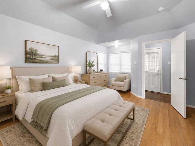 9026 Clearwood Landing Boulevard, Houston, TX 77075