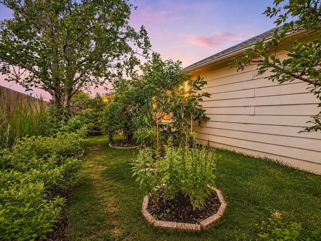9026 Clearwood Landing Boulevard, Houston, TX 77075