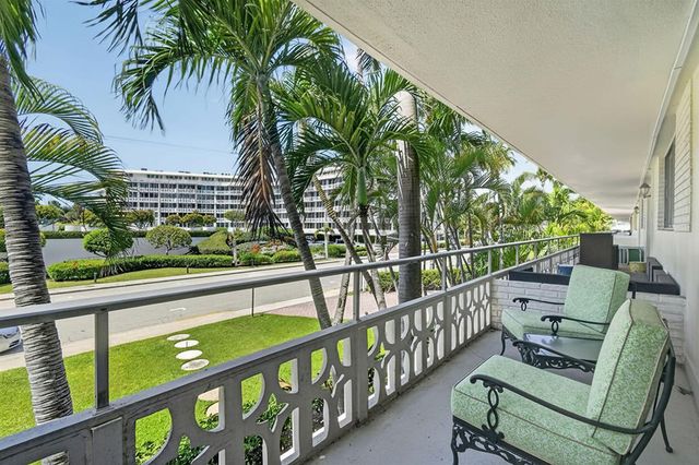 139 Sunrise Avenue 2030, Palm Beach, FL 33480