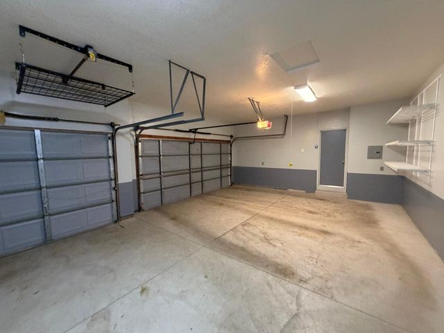 6934 4th Street Court N, Oakdale, MN 55128