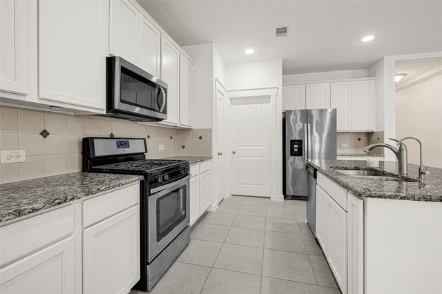3021 Quarry Springs Drive, Conroe, TX 77301