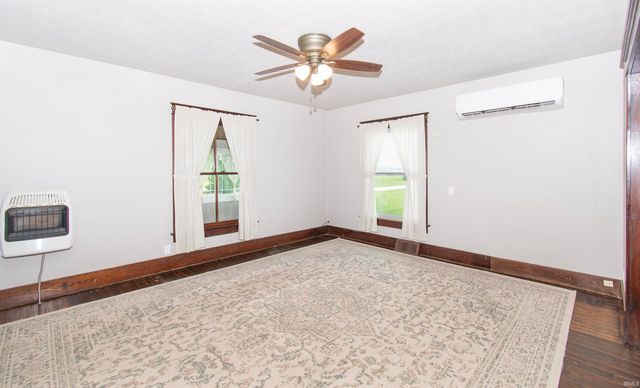 11366 County Road 38 Road, Millersburg, IN 46543