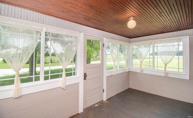 11366 County Road 38 Road, Millersburg, IN 46543