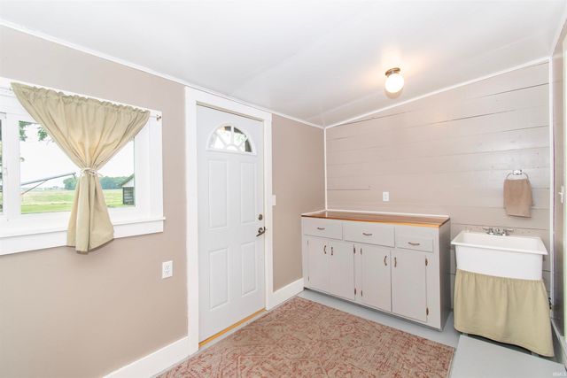 11366 County Road 38 Road, Millersburg, IN 46543