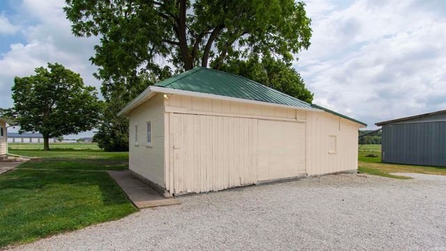 11366 County Road 38 Road, Millersburg, IN 46543