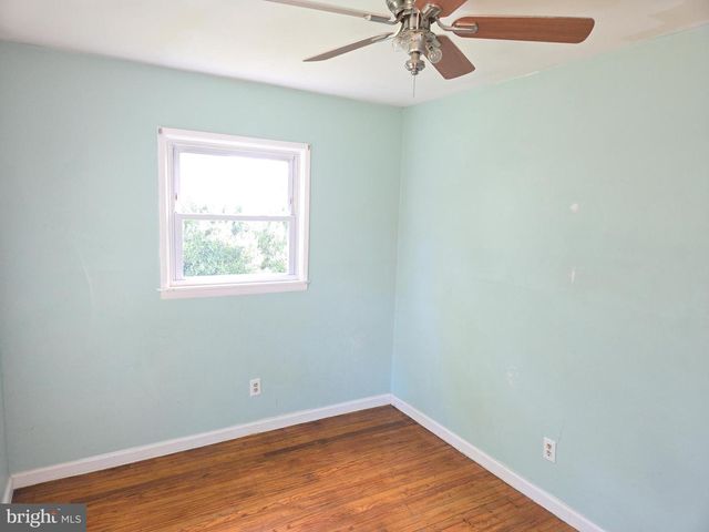 8 SPRUCE BLVD, Browns Mills, NJ 08015