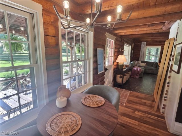 10566 Clapsaddle Avenue NE, Alliance, OH 44601