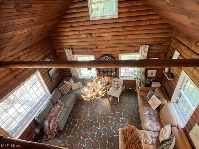 10566 Clapsaddle Avenue NE, Alliance, OH 44601