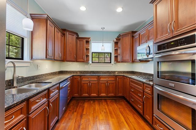 1021 N BARKSDALE ST, Memphis, TN 38107