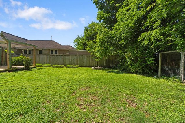 1021 N BARKSDALE ST, Memphis, TN 38107