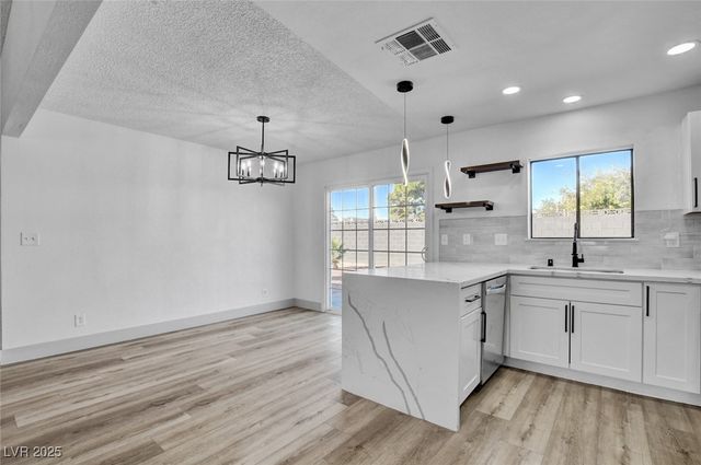 4012 Mira Lane, Las Vegas, NV 89108