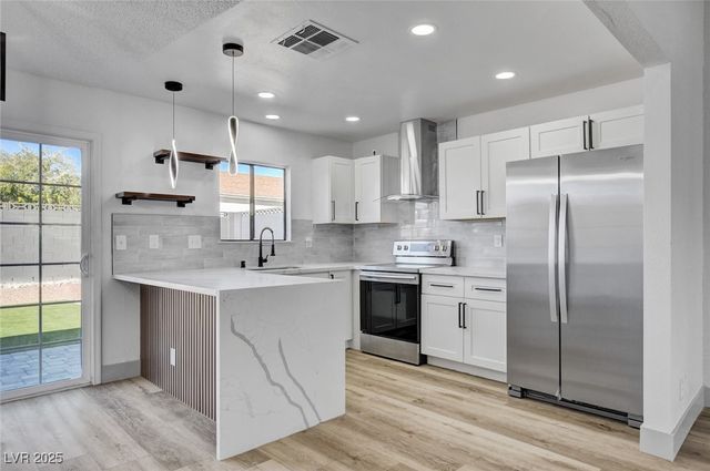 4012 Mira Lane, Las Vegas, NV 89108