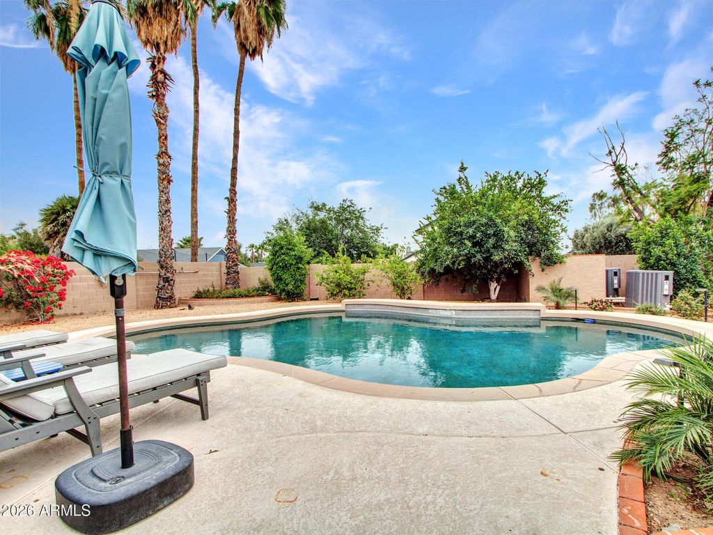 Image 49 of property listing at 15017 N 49TH Street, Scottsdale, AZ 85254