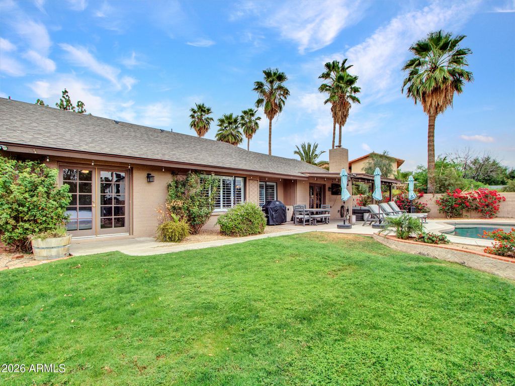 Image 53 of property listing at 15017 N 49TH Street, Scottsdale, AZ 85254