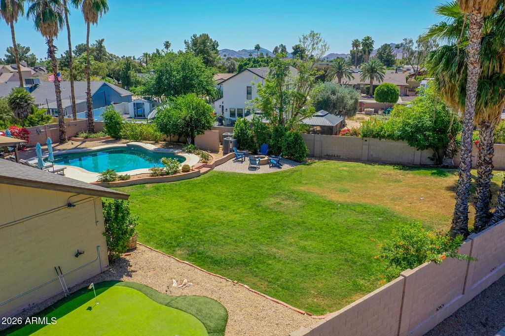 Image 68 of property listing at 15017 N 49TH Street, Scottsdale, AZ 85254