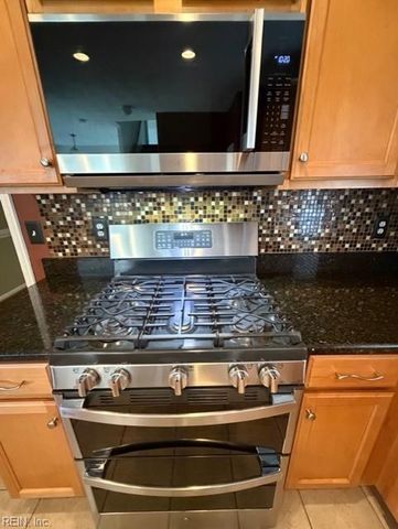 5629 Memorial DR, Virginia Beach, VA 23455