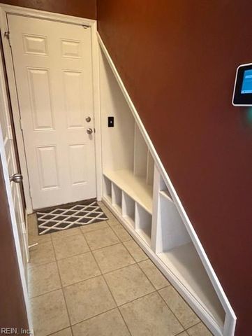 5629 Memorial DR, Virginia Beach, VA 23455