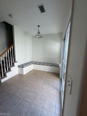 5629 Memorial DR, Virginia Beach, VA 23455