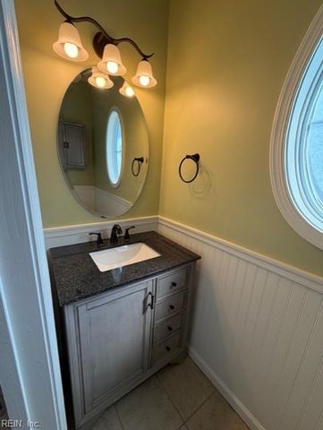 5629 Memorial DR, Virginia Beach, VA 23455