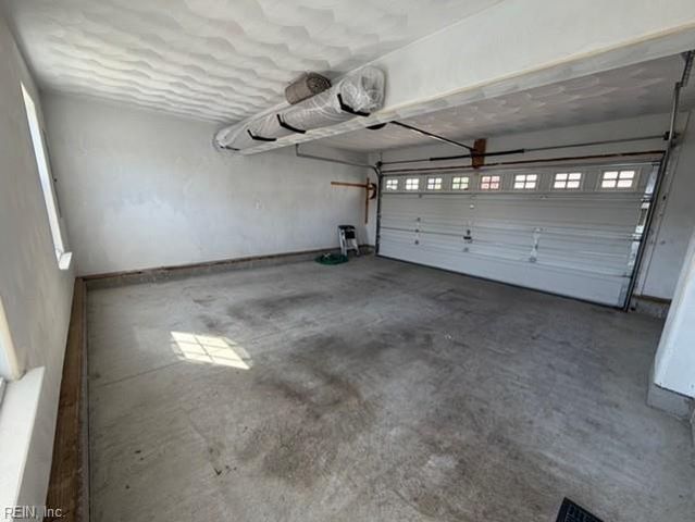 5629 Memorial DR, Virginia Beach, VA 23455