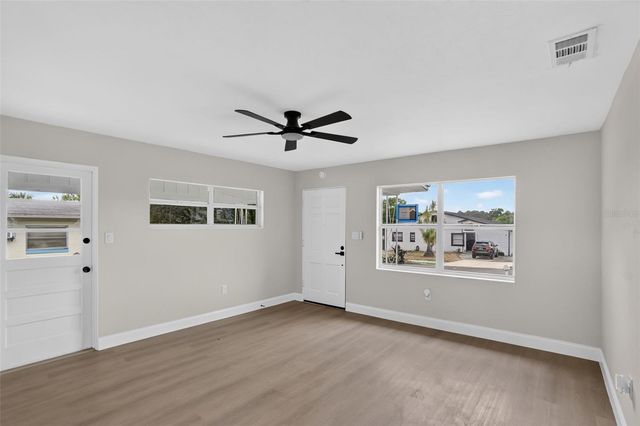 3413 PARIS PLACE, Orlando, FL 32818