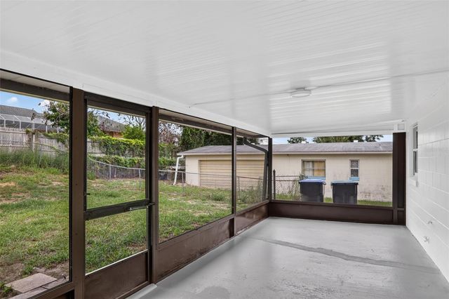 3413 PARIS PLACE, Orlando, FL 32818