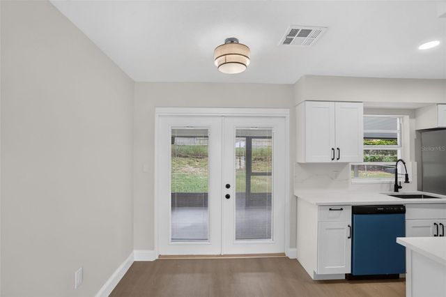 3413 PARIS PLACE, Orlando, FL 32818