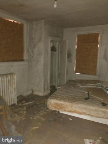 6719 N SMEDLEY ST, Philadelphia, PA 19126