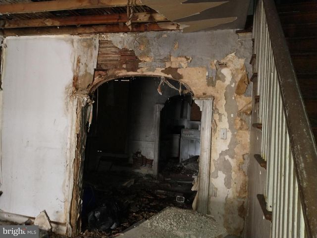 6719 N SMEDLEY ST, Philadelphia, PA 19126