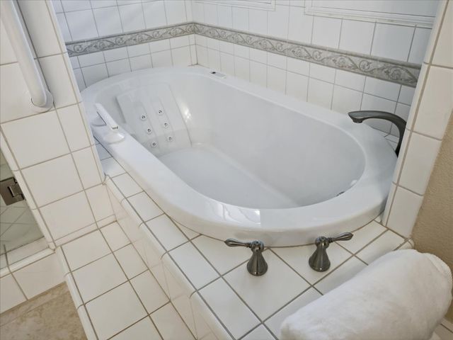 280 E Lisa Avenue, Fresno, CA 93720
