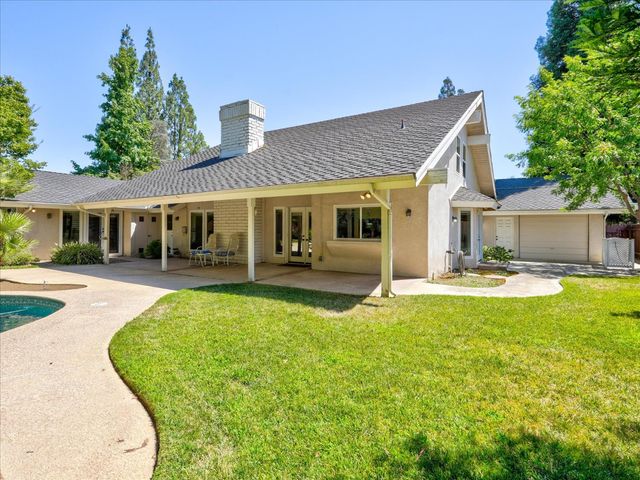 280 E Lisa Avenue, Fresno, CA 93720