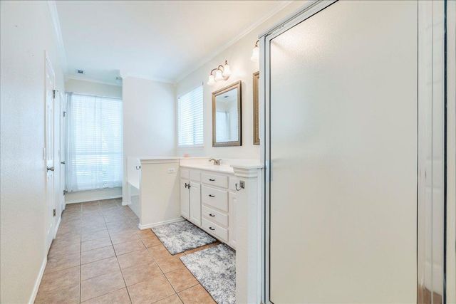 2201 SHARON DR, Cedar Park, TX 78613