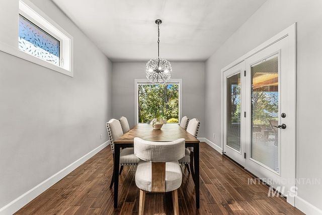 6737 N Moon Drummer Way, Meridian, ID 83646