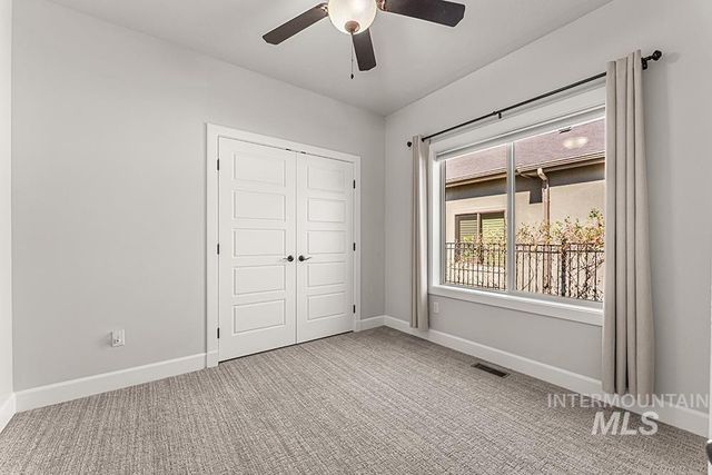 6737 N Moon Drummer Way, Meridian, ID 83646