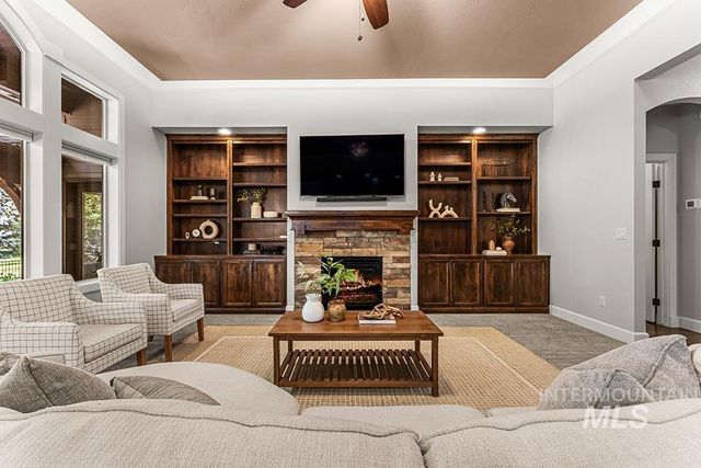 6737 N Moon Drummer Way, Meridian, ID 83646