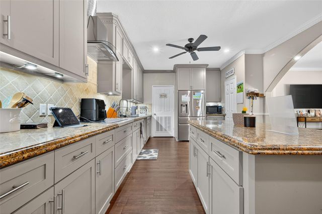 153 County Road 4907, Dayton, TX 77535