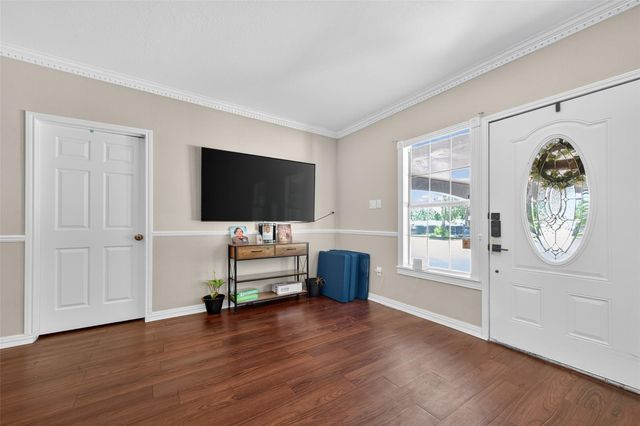 153 County Road 4907, Dayton, TX 77535