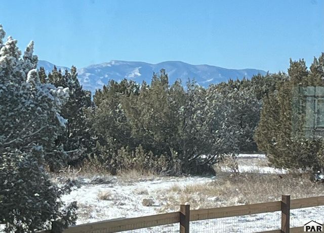 519 S Woodstock Dr, Pueblo West, CO 81007