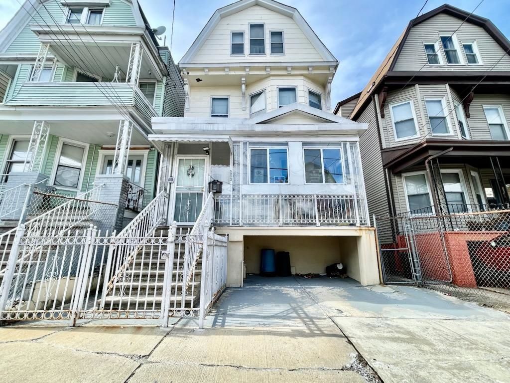 253 JEWETT AVE, Jc, Journal Square, NJ 07304