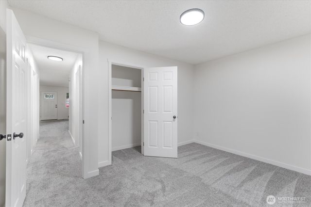 1114 N 1st Avenue, Kelso, WA 98626