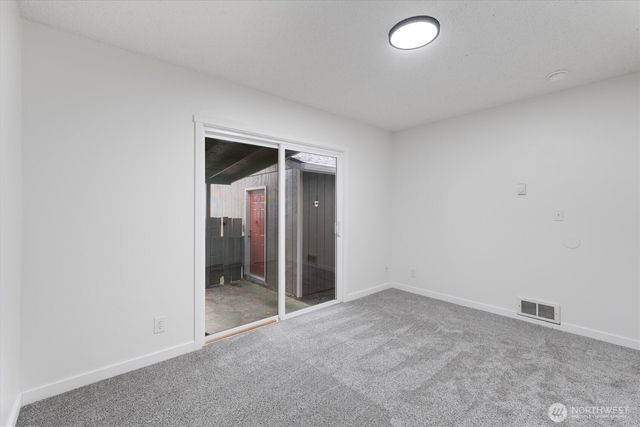 1114 N 1st Avenue, Kelso, WA 98626