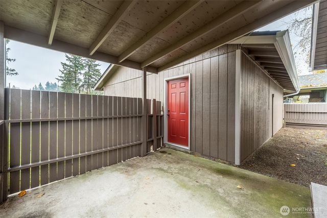 1114 N 1st Avenue, Kelso, WA 98626