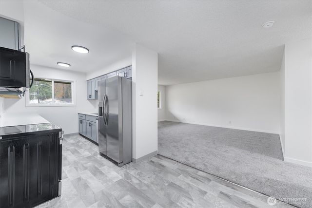 1114 N 1st Avenue, Kelso, WA 98626