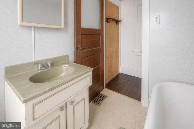 206 N WEST BLVD, Newfield, NJ 08344