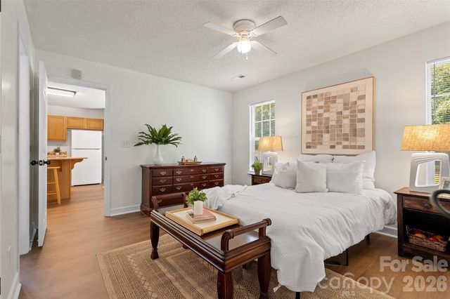 8019 Shiny Meadow Lane, Charlotte, NC 28215