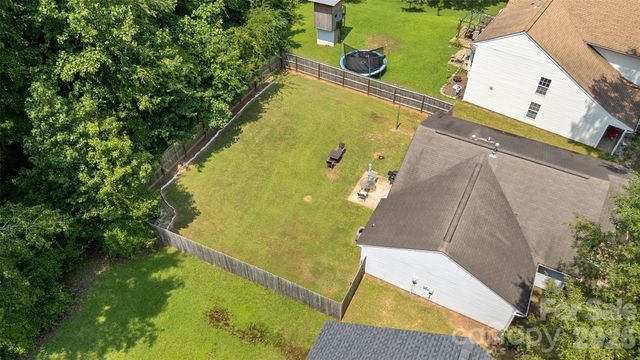 8019 Shiny Meadow Lane, Charlotte, NC 28215