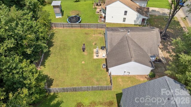 8019 Shiny Meadow Lane, Charlotte, NC 28215