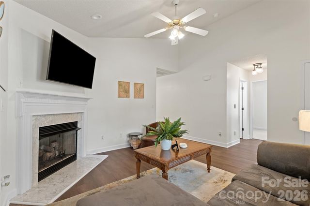 8019 Shiny Meadow Lane, Charlotte, NC 28215