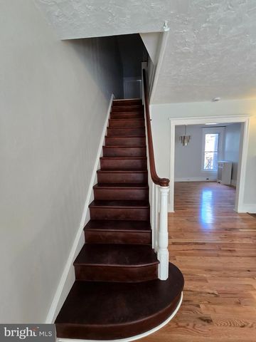 517 E CHELTENHAM AVE, Philadelphia, PA 19120