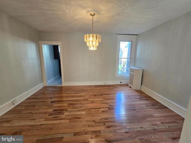 517 E CHELTENHAM AVE, Philadelphia, PA 19120